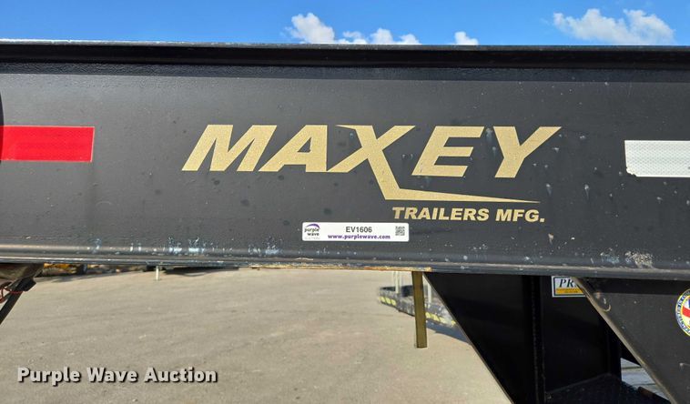 image for item EV1606 2010 Maxey Trailers Mfg.. equipment trailer