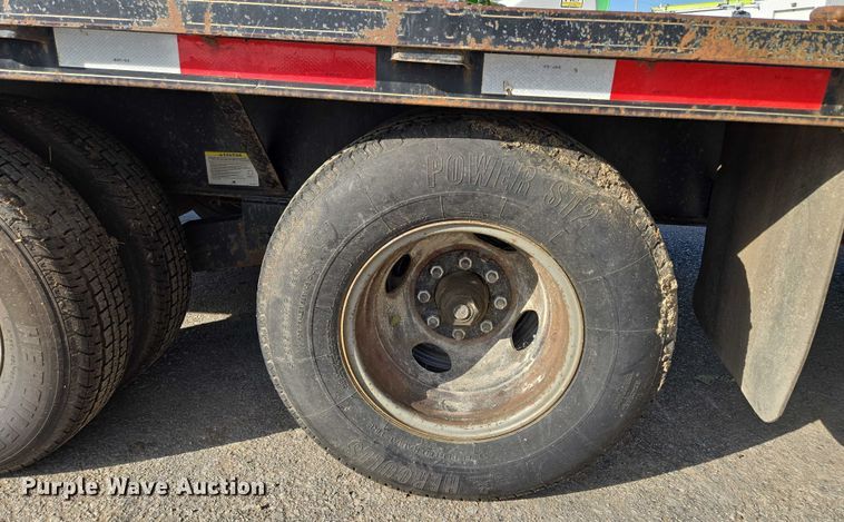 image for item EV1606 2010 Maxey Trailers Mfg.. equipment trailer