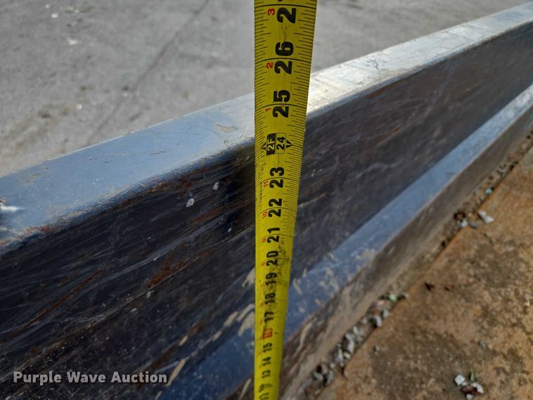 image for item EV1607 2022 Norstar Ironbull dump trailer