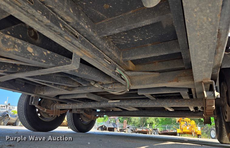 image for item EV1607 2022 Norstar Ironbull dump trailer