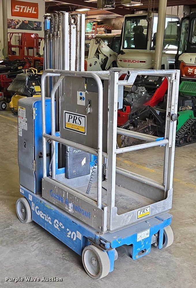image for item EV1609 2014 Genie GR-20 vertical lift