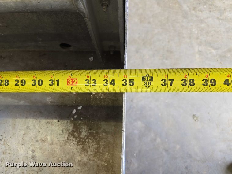 image for item EV1609 2014 Genie GR-20 vertical lift