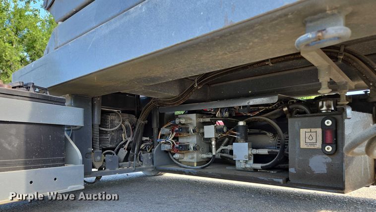 image for item EV1610 SkyJack SJ III 3219 scissor lift