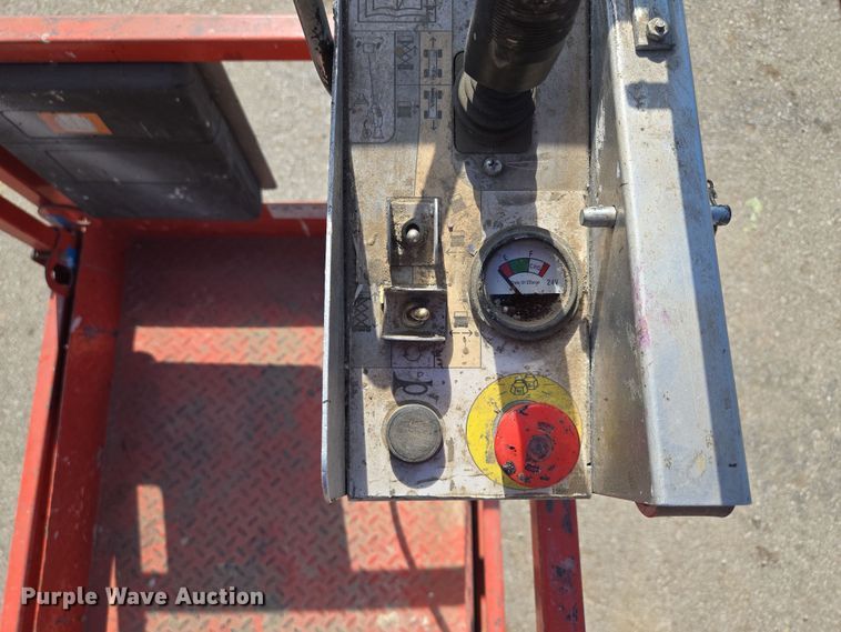 image for item EV1610 SkyJack SJ III 3219 scissor lift