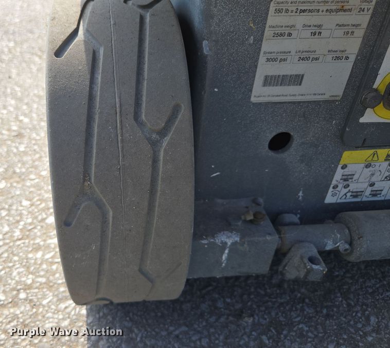 image for item EV1610 SkyJack SJ III 3219 scissor lift