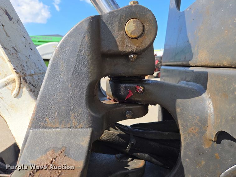 image for item EV1611 2018 Bobcat E20 mini excavator