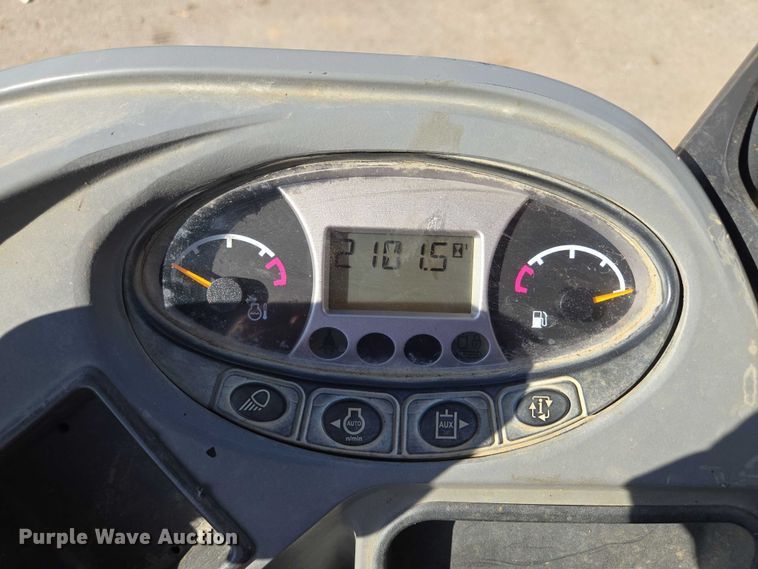 image for item EV1611 2018 Bobcat E20 mini excavator