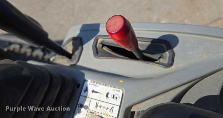 image for item EV1611 2018 Bobcat E20 mini excavator