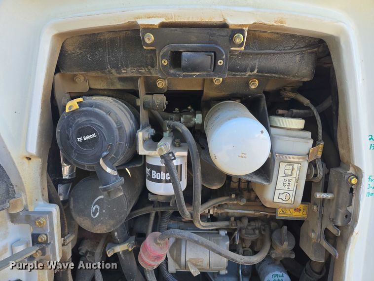 image for item EV1611 2018 Bobcat E20 mini excavator