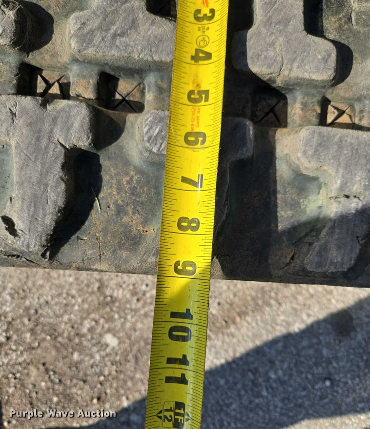 image for item EV1611 2018 Bobcat E20 mini excavator