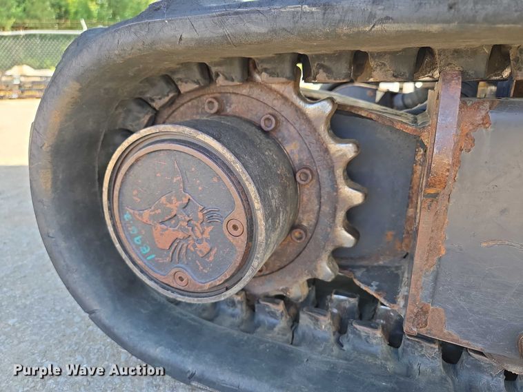 image for item EV1611 2018 Bobcat E20 mini excavator