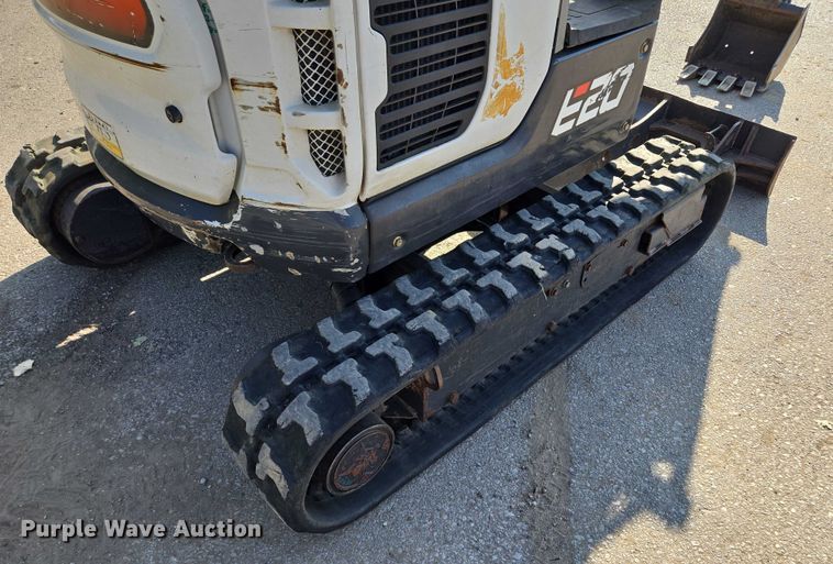image for item EV1611 2018 Bobcat E20 mini excavator