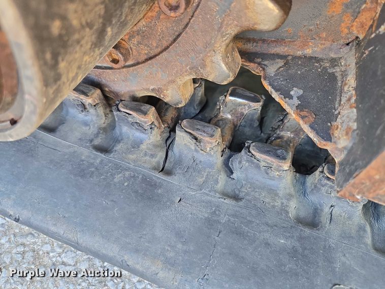 image for item EV1611 2018 Bobcat E20 mini excavator