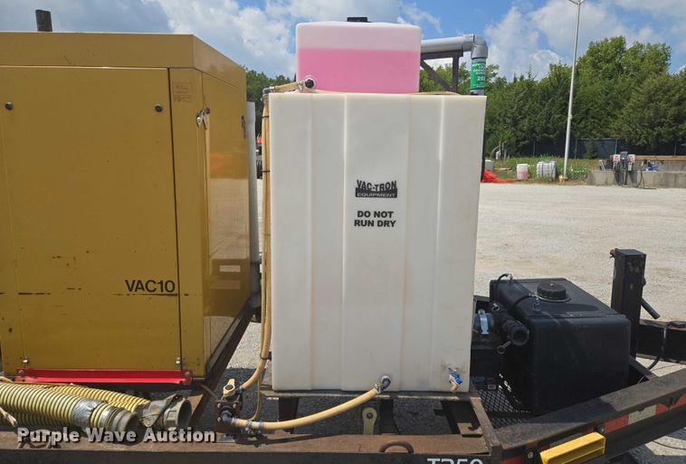 image for item EV1612 Vermeer  PMD 855 SD vacuum excavator