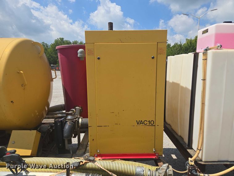 image for item EV1612 Vermeer  PMD 855 SD vacuum excavator