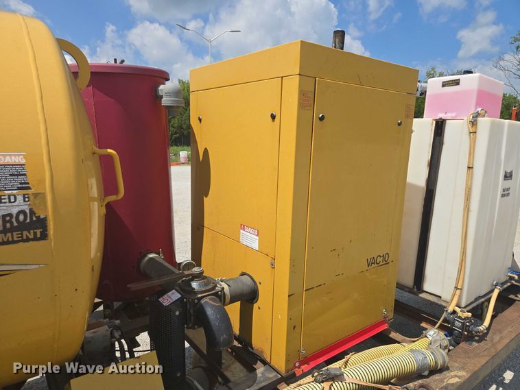 image for item EV1612 Vermeer  PMD 855 SD vacuum excavator