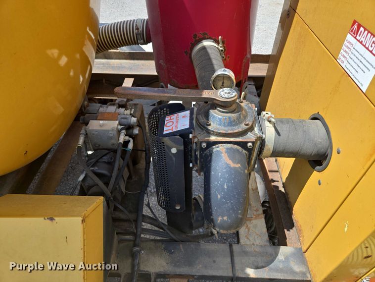 image for item EV1612 Vermeer  PMD 855 SD vacuum excavator