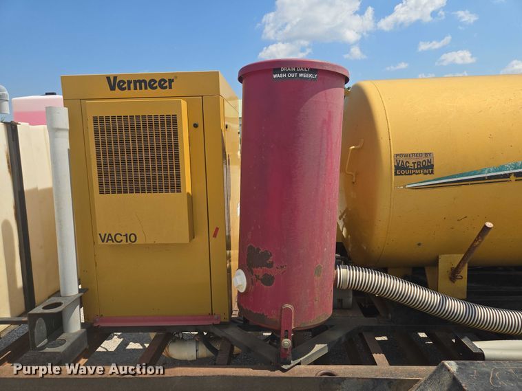 image for item EV1612 Vermeer  PMD 855 SD vacuum excavator