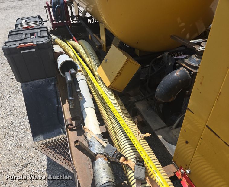 image for item EV1612 Vermeer  PMD 855 SD vacuum excavator