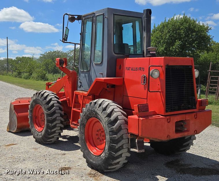 image for item EV1626 1995 Fiat-Allis FR70 wheel loader