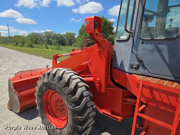 image for item EV1626 1995 Fiat-Allis FR70 wheel loader