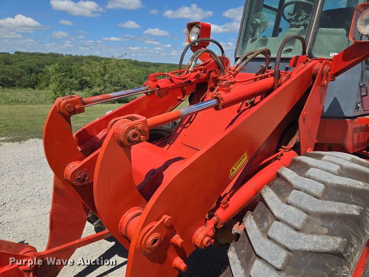 image for item EV1626 1995 Fiat-Allis FR70 wheel loader