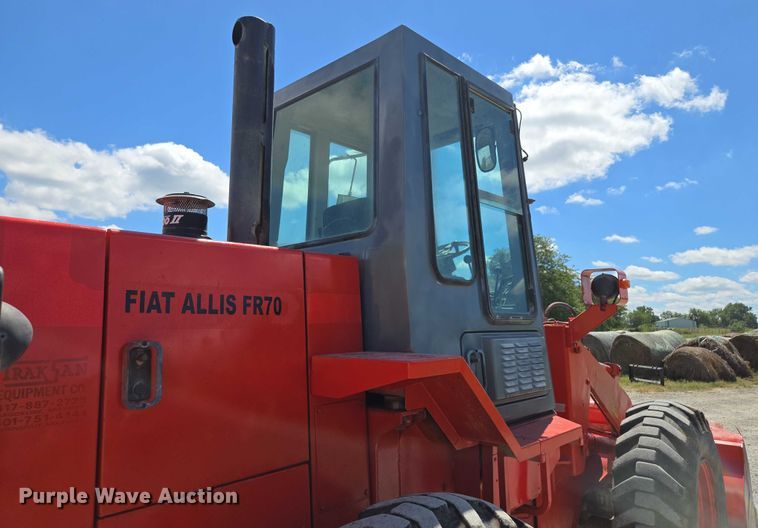 image for item EV1626 1995 Fiat-Allis FR70 wheel loader