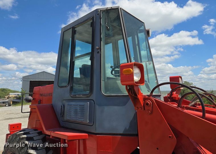 image for item EV1626 1995 Fiat-Allis FR70 wheel loader