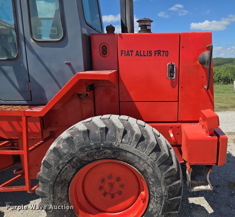 image for item EV1626 1995 Fiat-Allis FR70 wheel loader