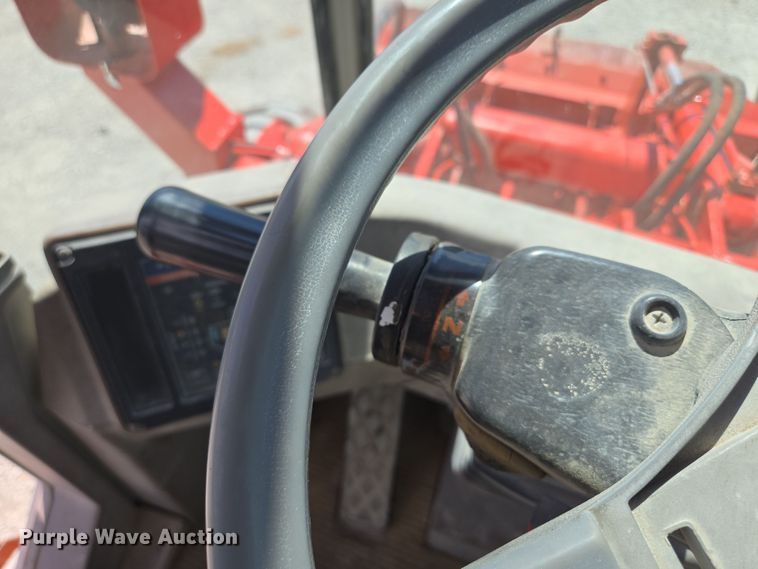 image for item EV1626 1995 Fiat-Allis FR70 wheel loader