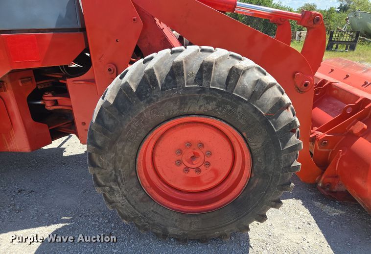 image for item EV1626 1995 Fiat-Allis FR70 wheel loader