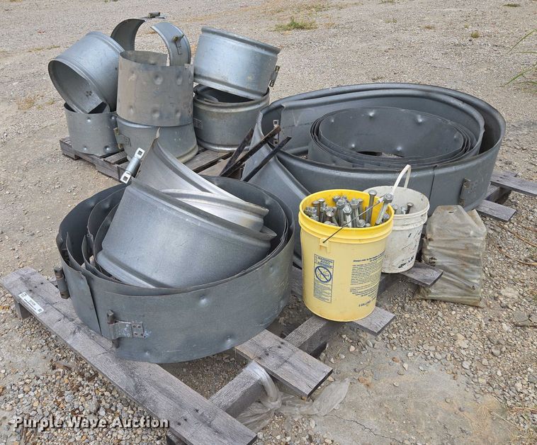 image for item EV1638 Approximately 20 galvanized pipe clamps