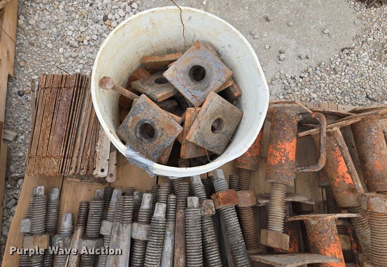 image for item EV1639 Forming equipment