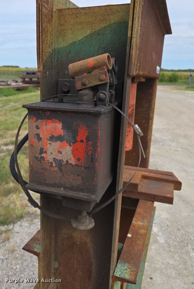 image for item EV1641 Carolina Tool & Equipment tools