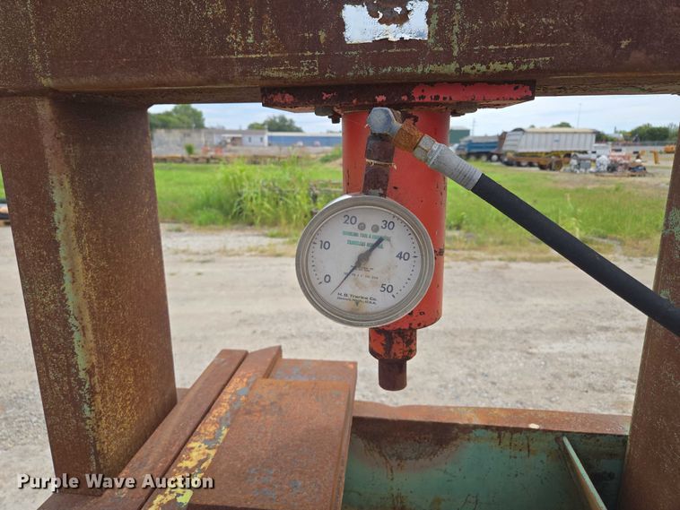 image for item EV1641 Carolina Tool & Equipment tools