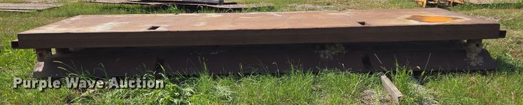 image for item EV1645 Trench box