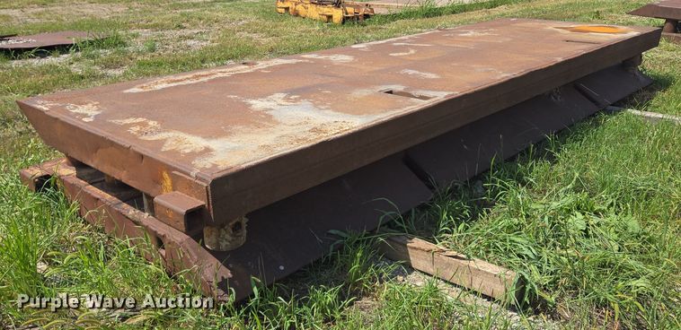 image for item EV1645 Trench box