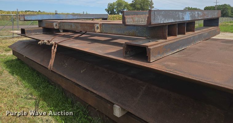 image for item EV1647 (2) trench boxes