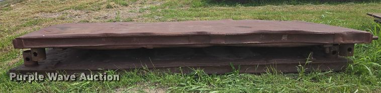 image for item EV1648 Trench box