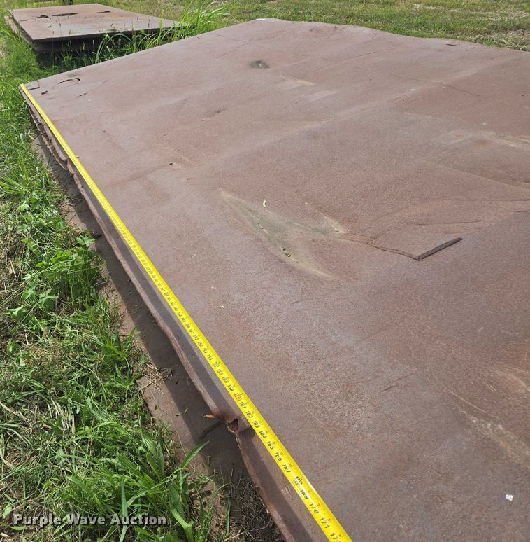 image for item EV1648 Trench box