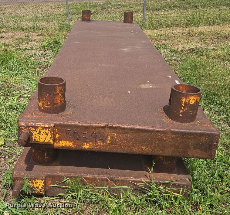 image for item EV1649 Trench box 