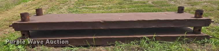 image for item EV1649 Trench box 