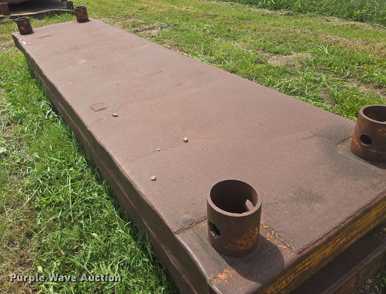 image for item EV1649 Trench box 