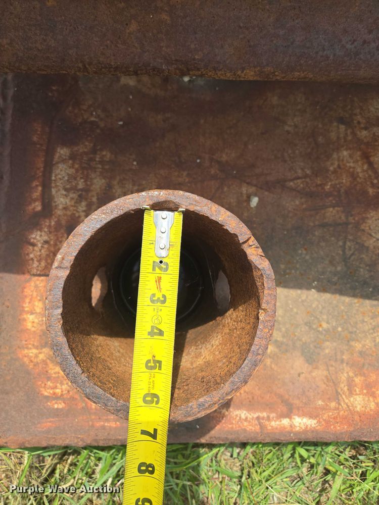 image for item EV1650 Trench box