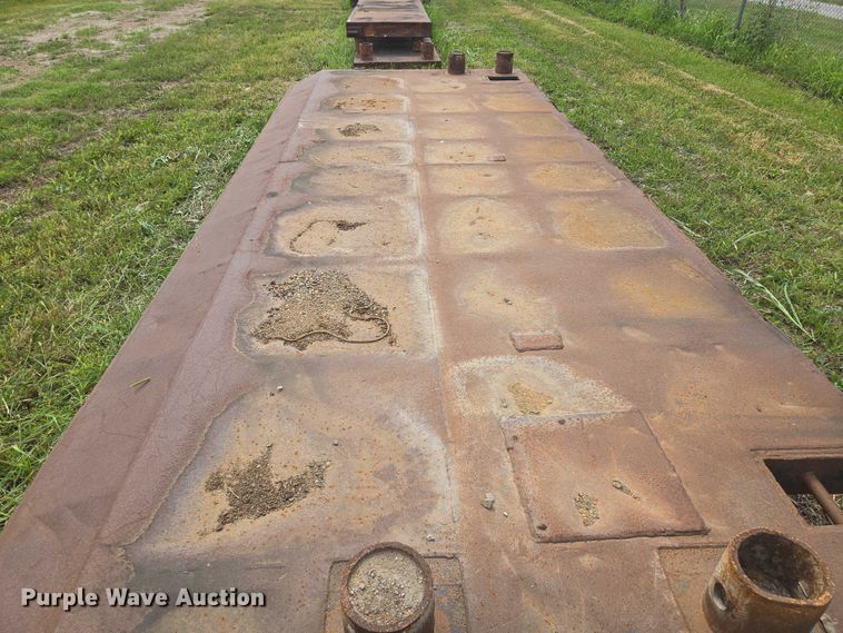 image for item EV1651 Trench box