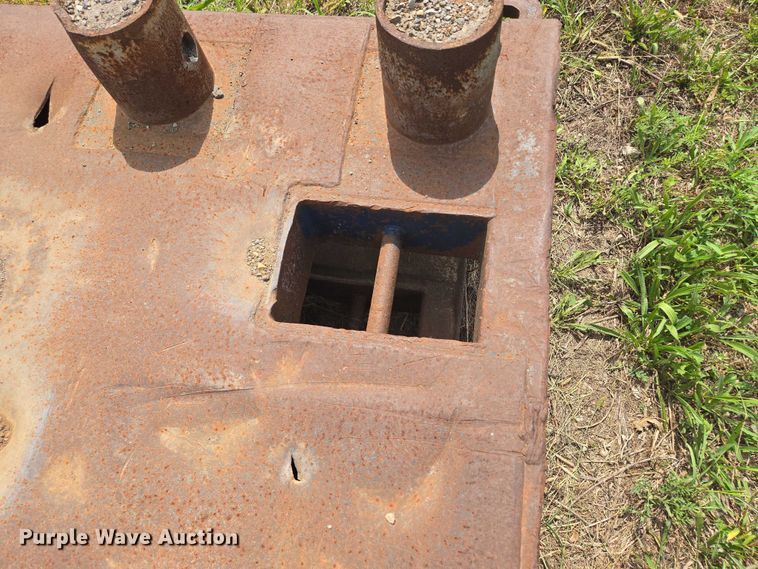 image for item EV1651 Trench box