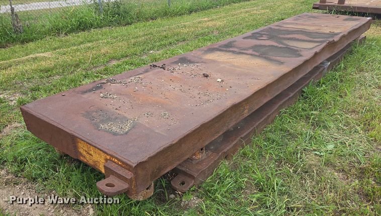 image for item EV1652 Trench box