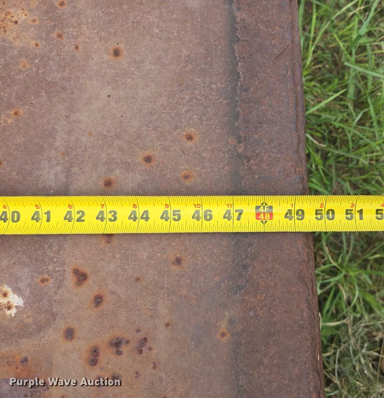 image for item EV1652 Trench box