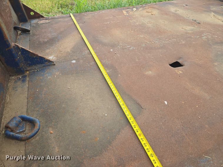 image for item EV1653 GME MH10 trench box