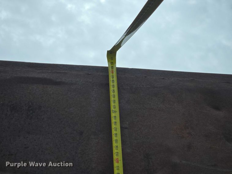 image for item EV1653 GME MH10 trench box